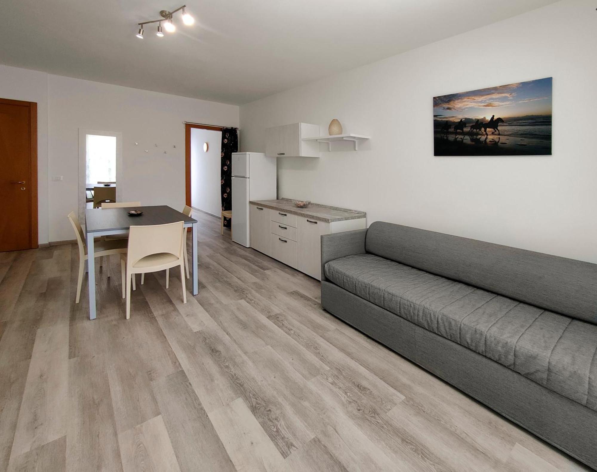 Casa Bivi - Apartments With 1 And 2 Bedrooms - Click Here For More Availabilities 리그나노 사비아도로 외부 사진
